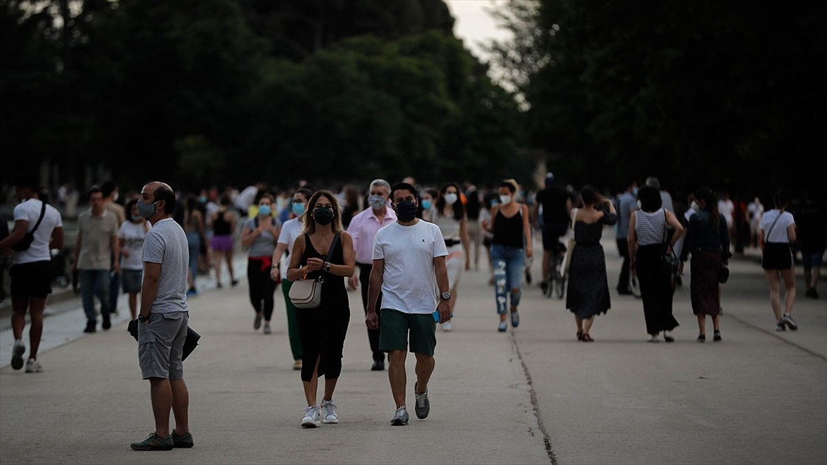 Avrupa’da Kovid-19’da ikinci dalga endişesi