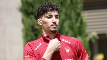 A Milli Takım’ın kalecilerinden Altay Bayındır: İnşallah güzel sonuçlarla ülkemize gurur yaşatırız