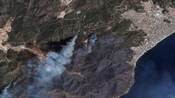 Göktürk uyduları, Manavgat ve Marmaris’teki orman yangınlarını uzaydan görüntüledi