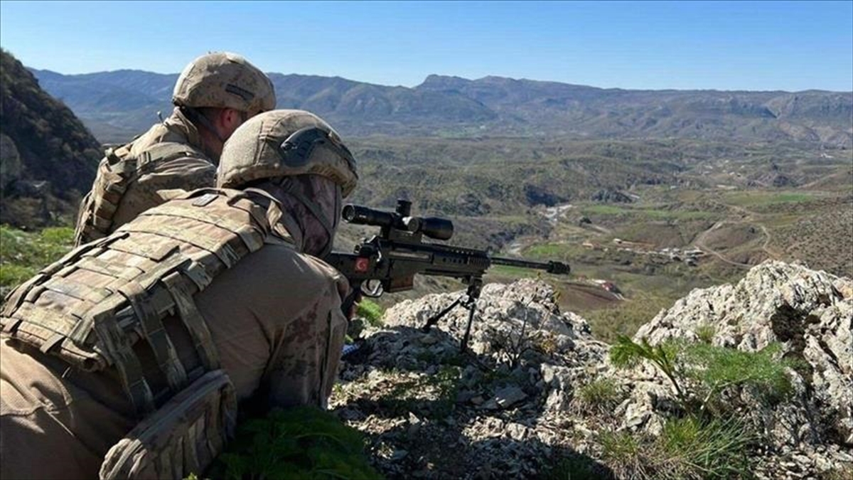 Barış Pınarı bölgesinde 7 PKK/YPG’li terörist etkisiz hale getirildi