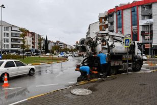 Sağanak Yağışlarda BASKİ’den Sahada Aralıksız Müdahale