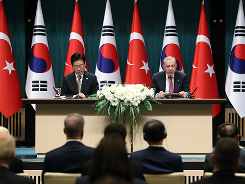 “Stratejik ortağımız Güney Kore ile savunma sanayinde önemli projelere imza attık”