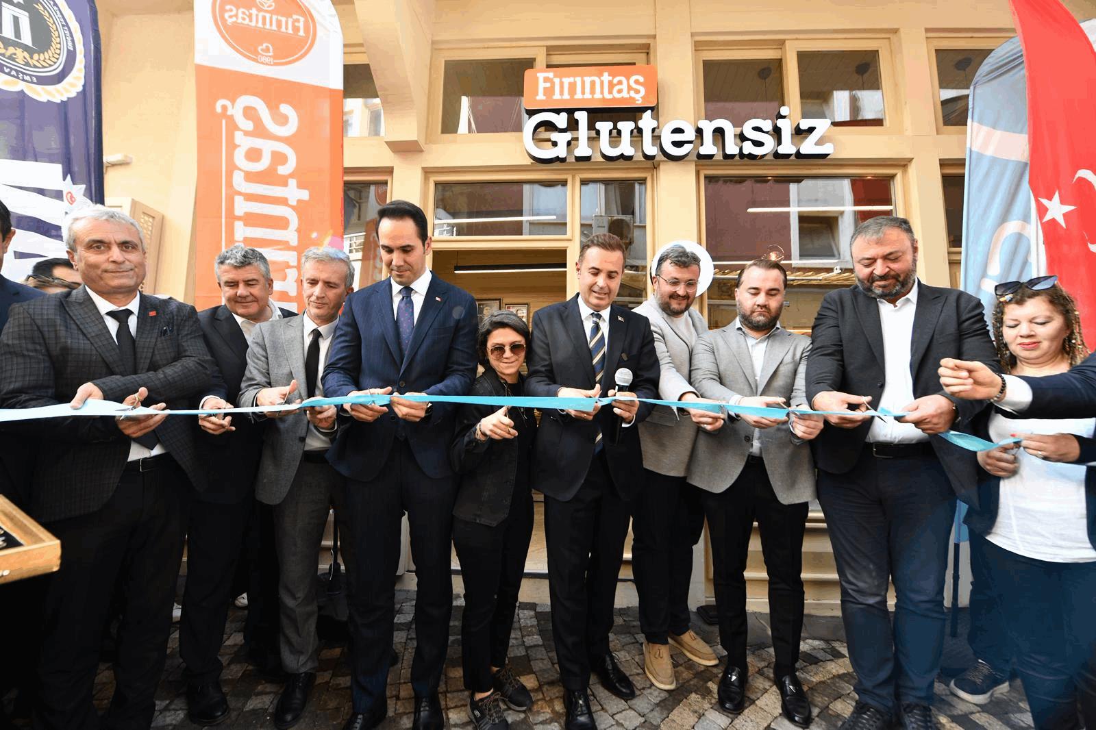 Akın’dan Gönüllere Dokunan İki Açılış