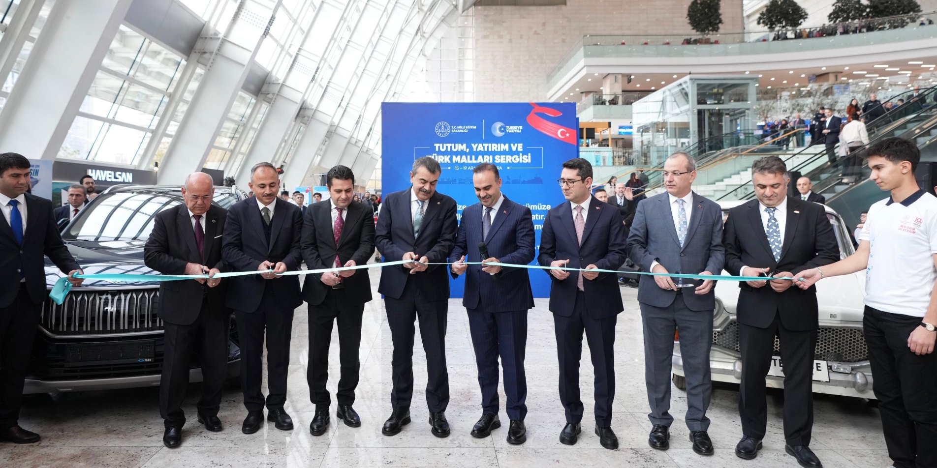 Bakan Tekin Ve Bakan Kacır, “Tutum, Yatırım Ve Türk Malları Haftası” Etkinliklerine Katıldı