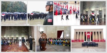 Bakan Tekin, Çocuklarla Anıtkabir’i Ziyaret Etti