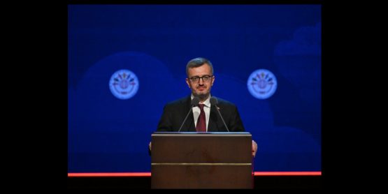 İletişim Başkanı Duran, TRT 48. Uluslararası 23 Nisan Çocuk Şenliği Gala Programı‘nda konuştu