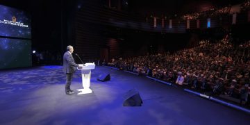 Bakan Tekin, Konya’da “İmam Hatip Okulları Büyük Türkiye Şöleni”ne Katıldı