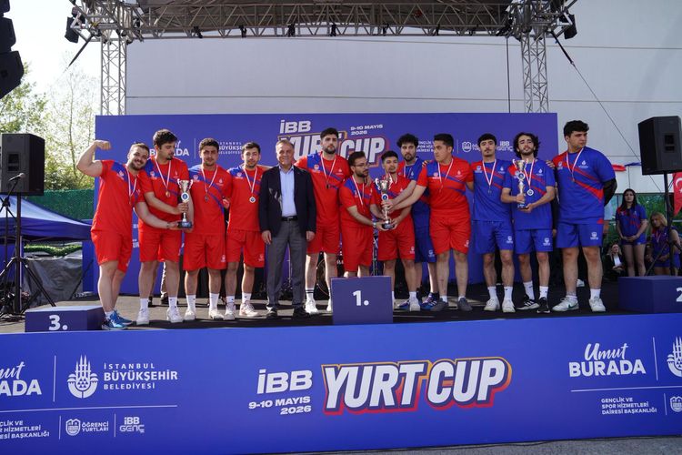İBB Yurtları Spor Şenliği Ödül Töreni Gerçekleşti