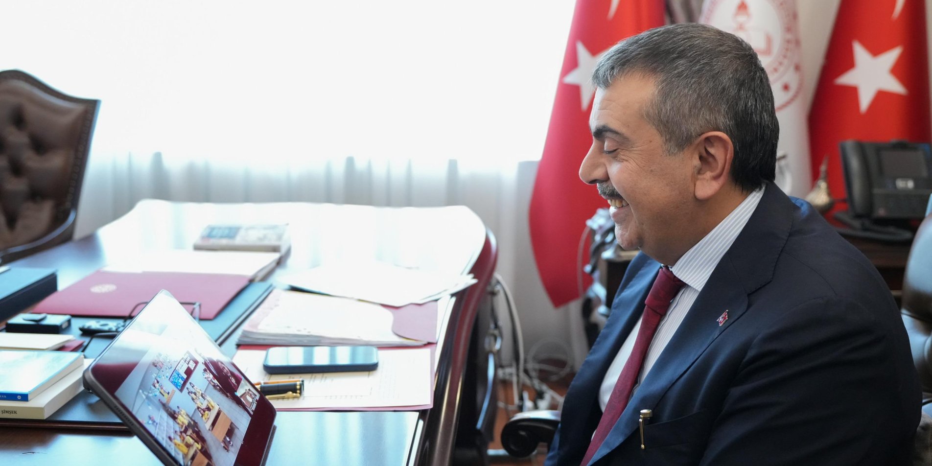 Bakan Tekin’den İlkokul Öğrencilerinin Mektubuna Sürpriz Karşılık