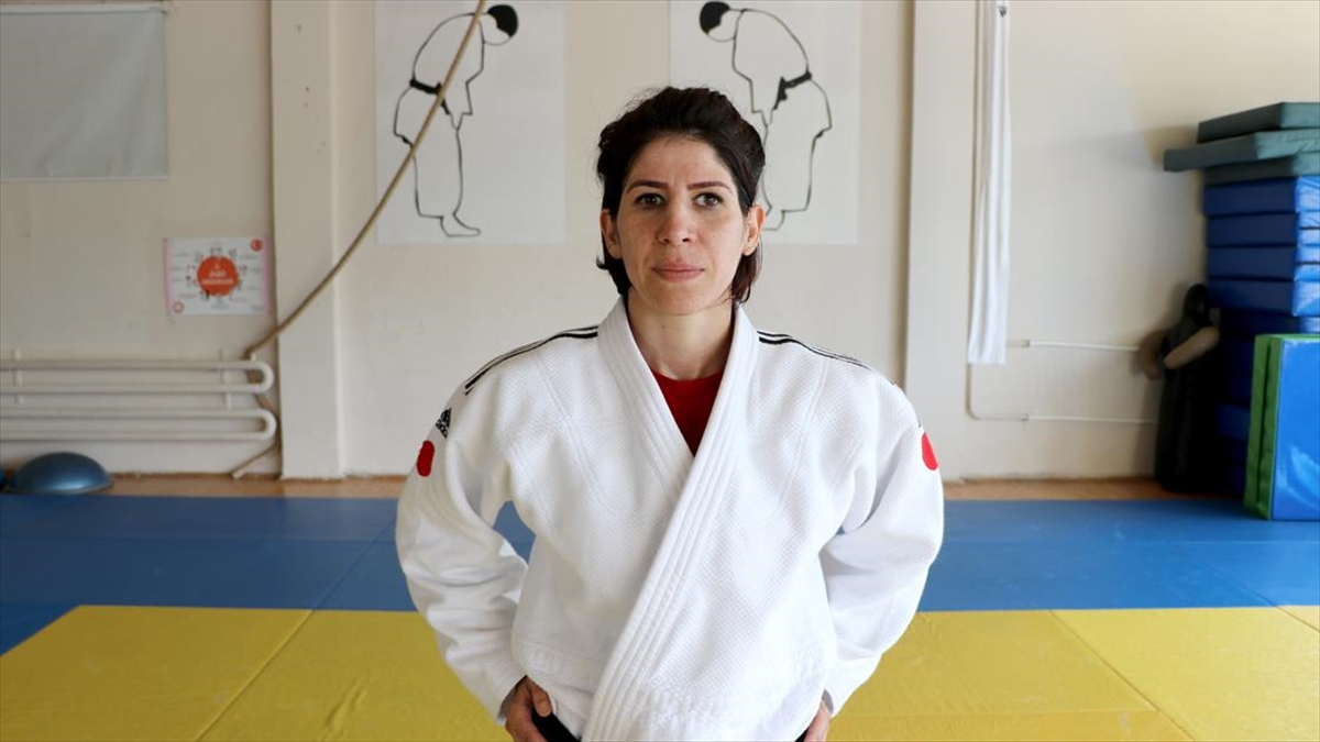 Türkiye’nin Gururu Kadın Sporcular: Ecem Taşın Çavdar