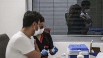 Başkent yüzde 75’i aşan aşılanma oranıyla düşük riskli iller arasına girdi