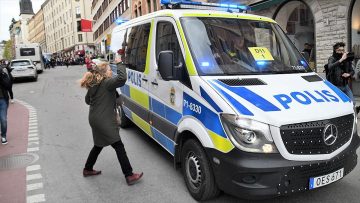 İsveç, günden güne artan şiddet olaylarıyla gündemde￼
