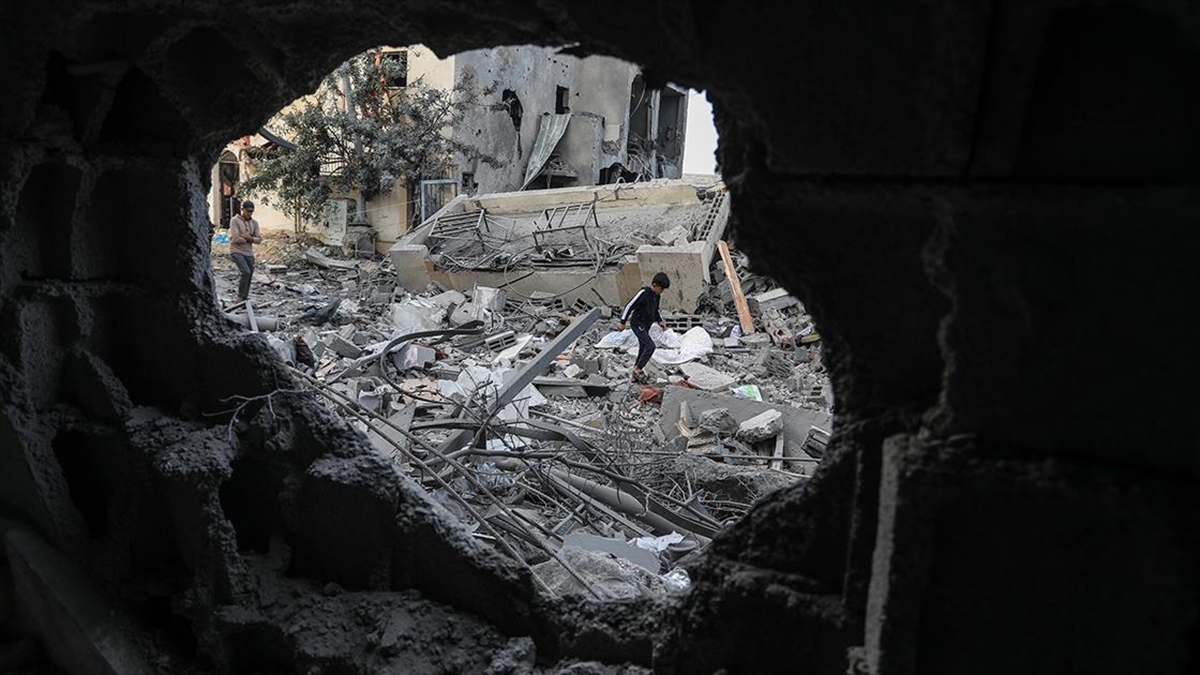 İsrail’in Gazze’ye düzenlediği saldırılarda can kaybı 14 bin 854’e yükseldi