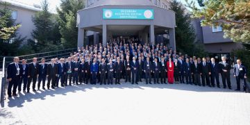 Bakan Tekin, Erzurum’da “İlçe Millî Eğitim Müdürleri Toplantısı”nda Hitap Etti