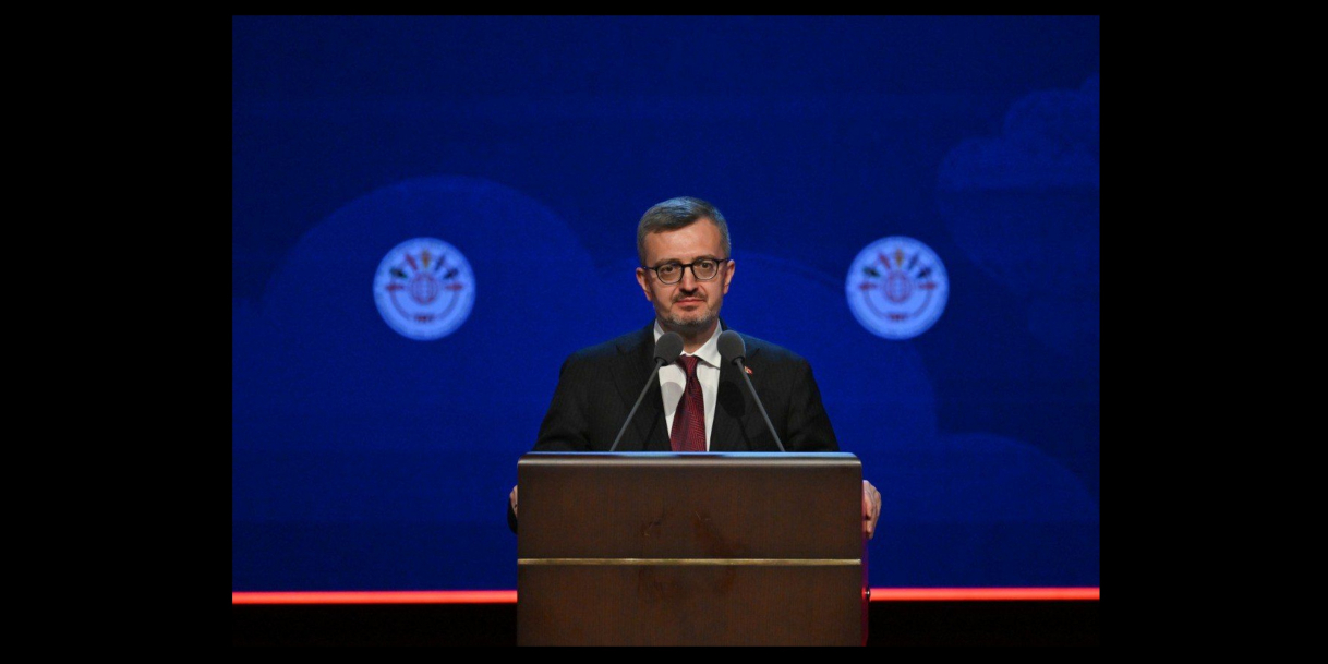 İletişim Başkanı Duran, TRT 48. Uluslararası 23 Nisan Çocuk Şenliği Gala Programı‘nda konuştu