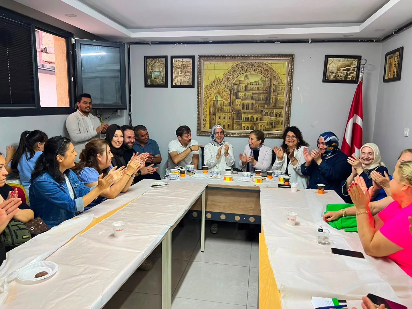 AK Parti Bahçelievler’de Mahalle Buluşması Gerçekleştirildi