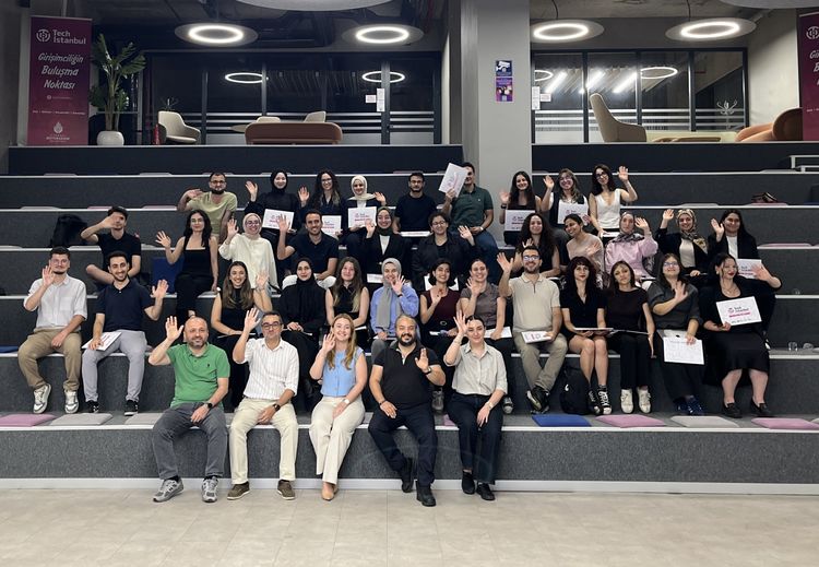İBB’nin İnovasyon Yaz Kampı Tamamlandı