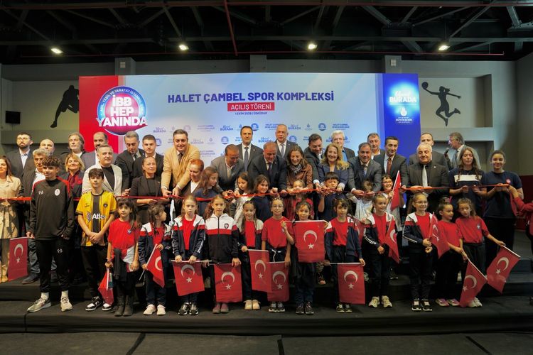 Halet Çambel Spor Kompleksi Hizmete Açıldı